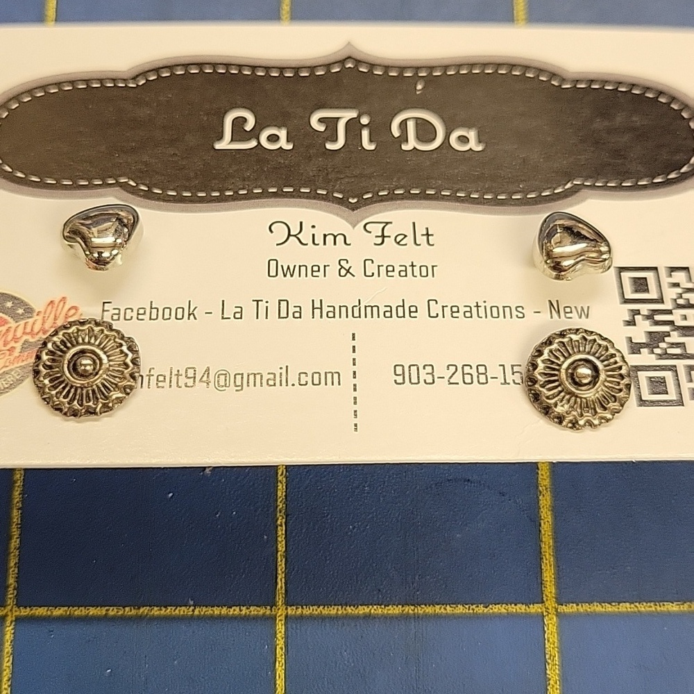 Western Heart Silver Tone Earrings Stud Set of 2